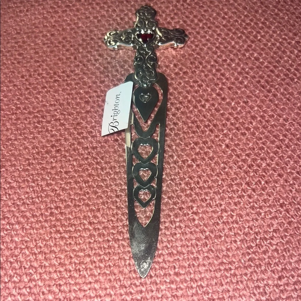 NWT Brighton Endless Love Silverplate Bookmark with Red Heart-Shaped Stone